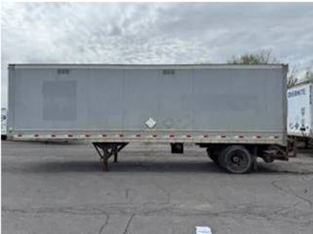 2013 Kentucky 32 ft S/A Van Trailer 2013 Kentucky 32 ft S/A Van Trailer