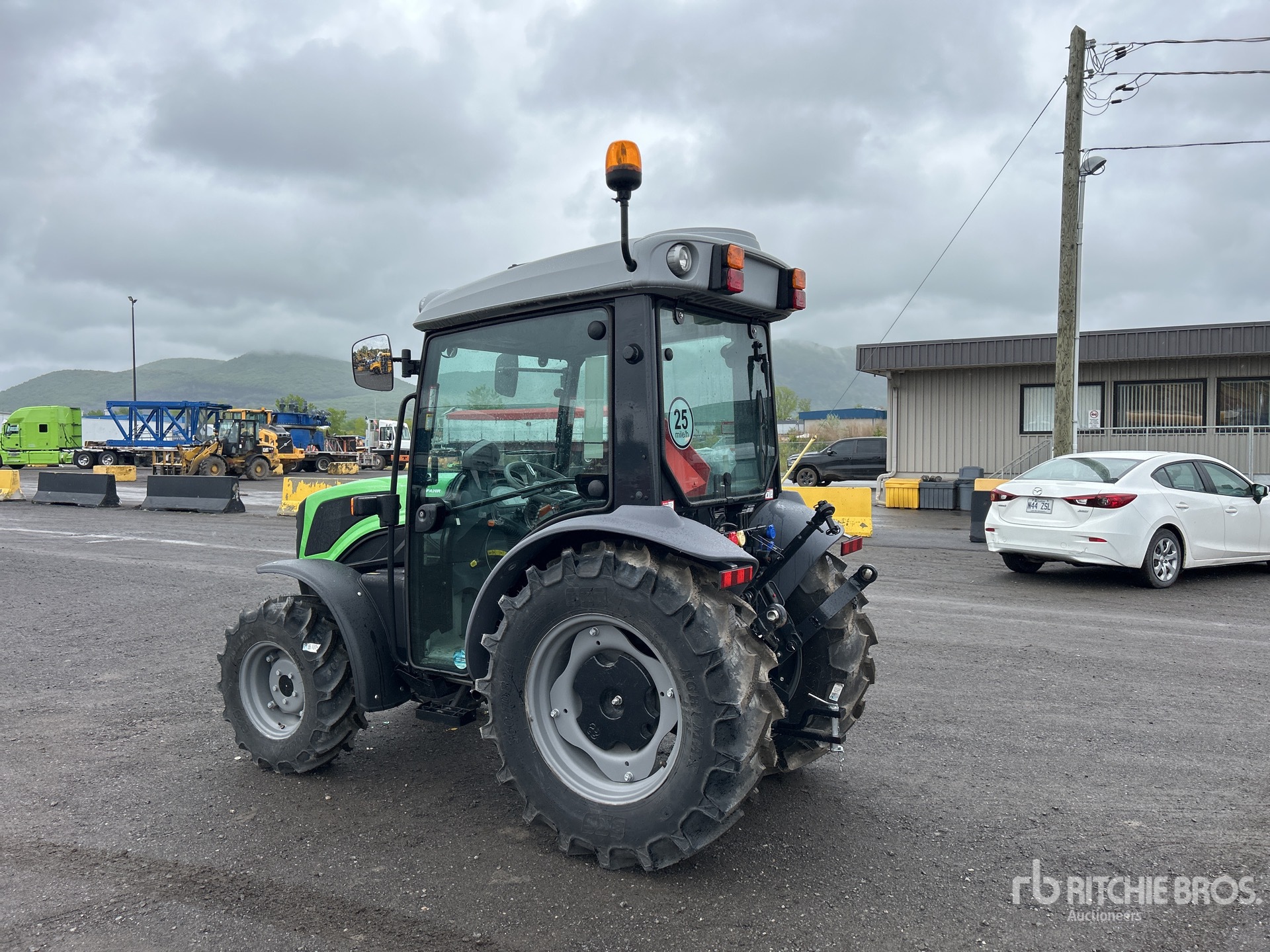 General Appearance with Picture, Left Rear Corner