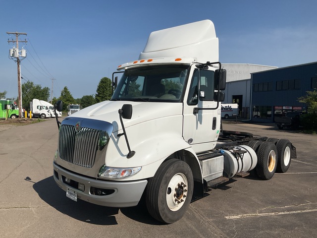2017 International 8600 6x4 T/A Day Cab Truck Tractor