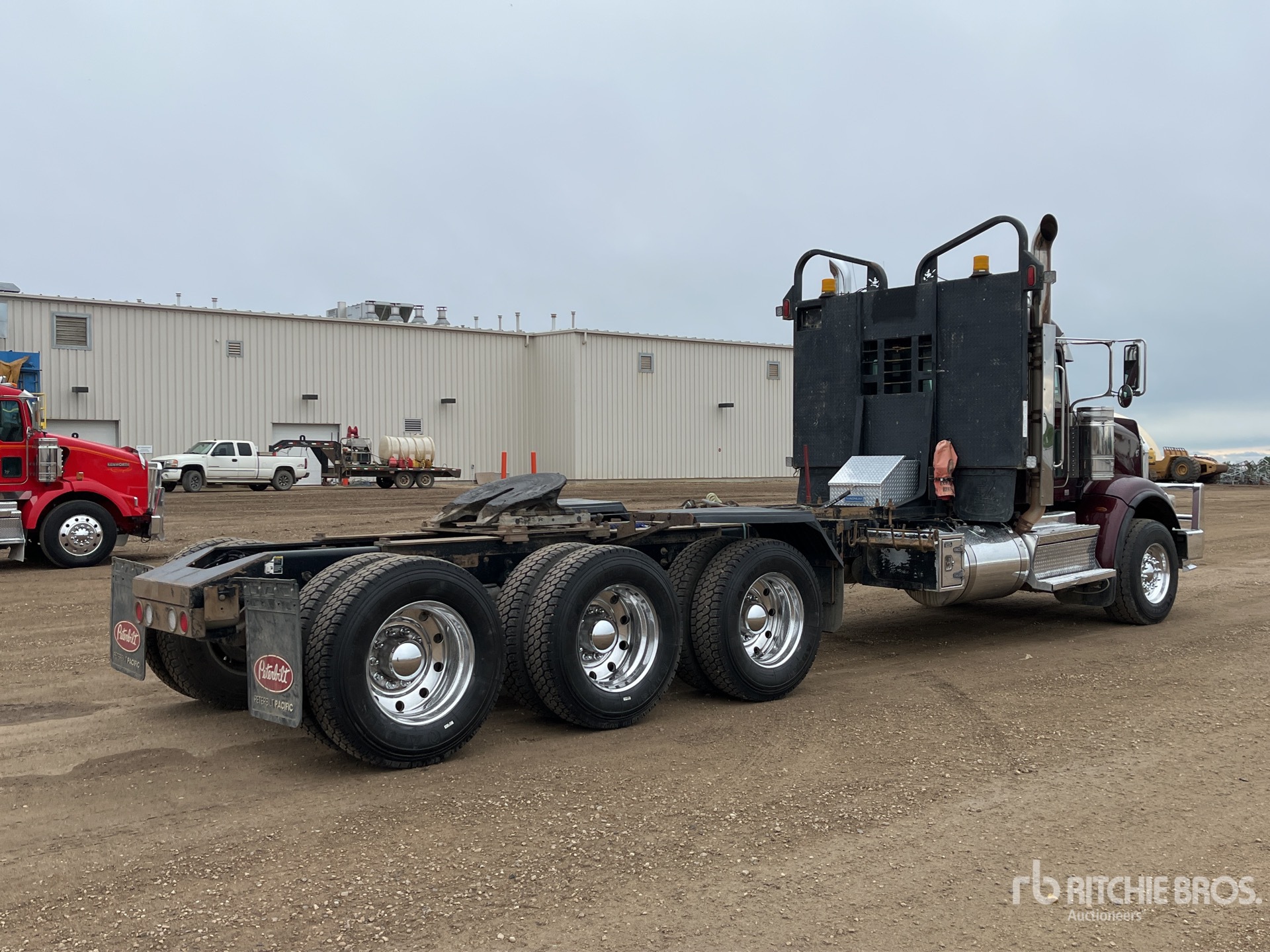 General Appearance with Foto, angolo anteriore sinistro