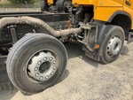 Underbody with Right Steer Tire