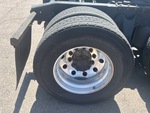 NN431173 - 2022 International LT625: Right Rear Drive Tires