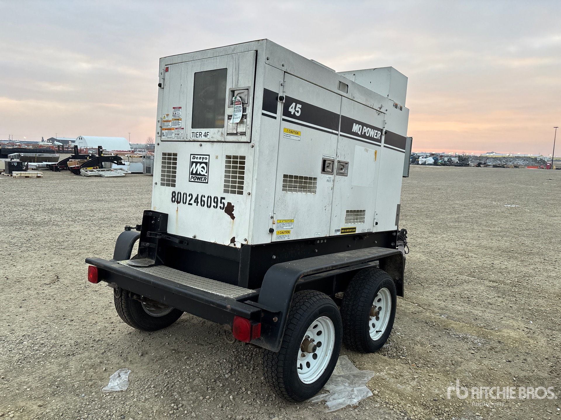 General Appearance with Imagen: esquina trasera derecha