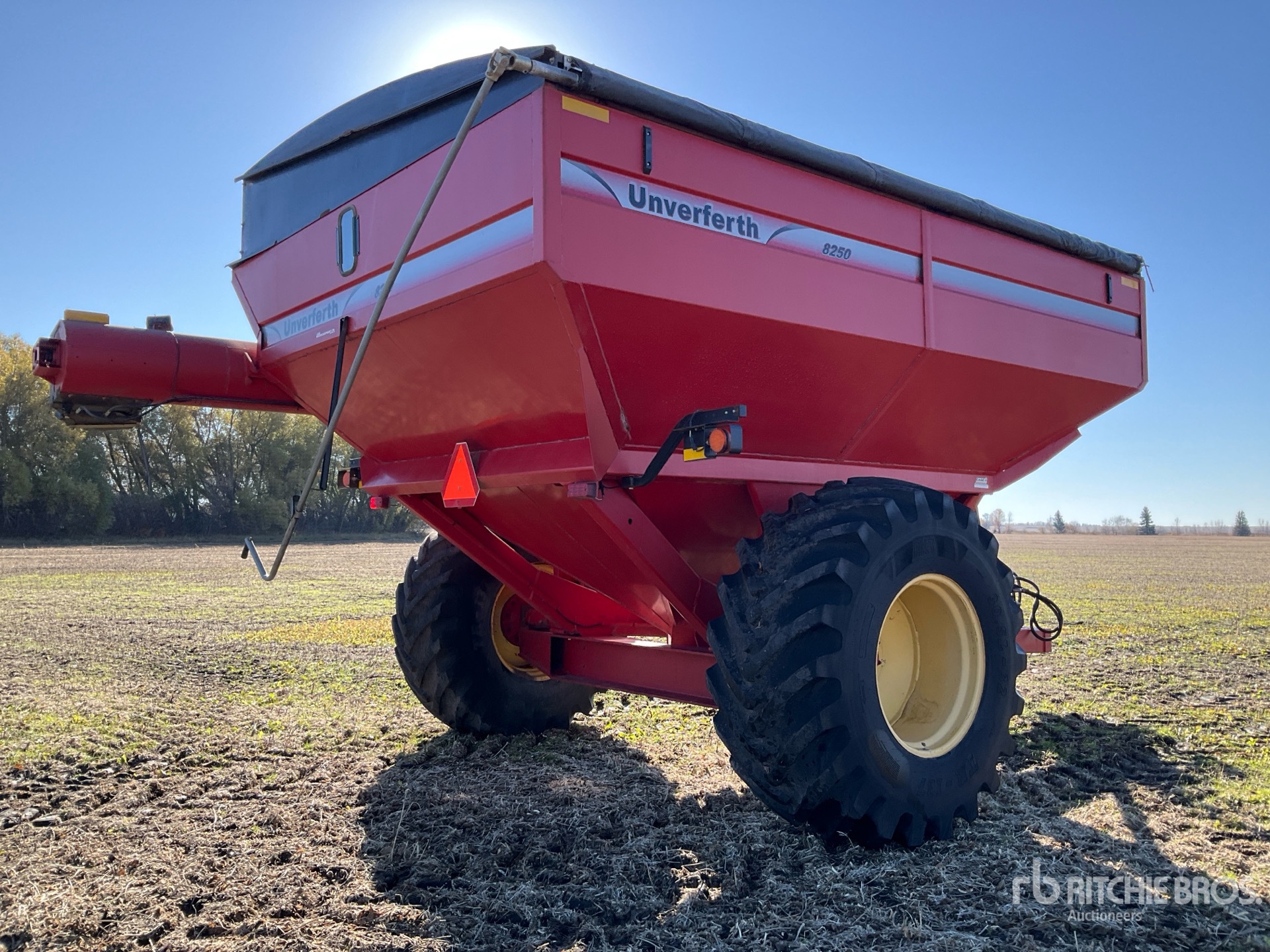 General Appearance with Bild, Ecke hinten rechts