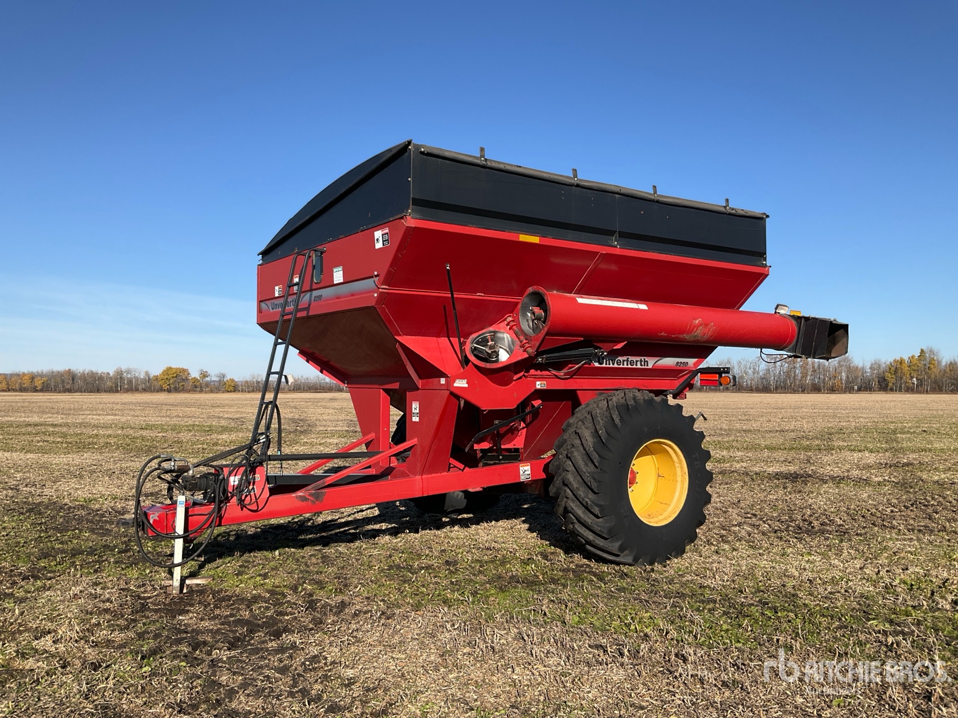 General Appearance with Bild, Ecke vorne links