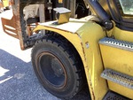 General Appearance - Lift Truck* with Fenders