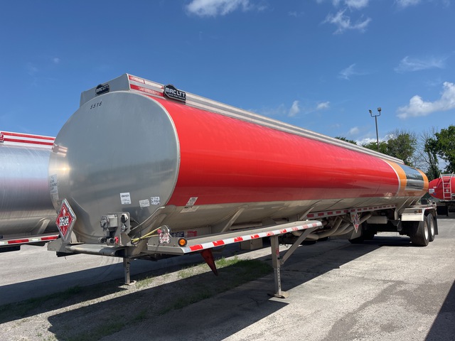 2020 Mac 9200 gal T/A Tanker Trailer