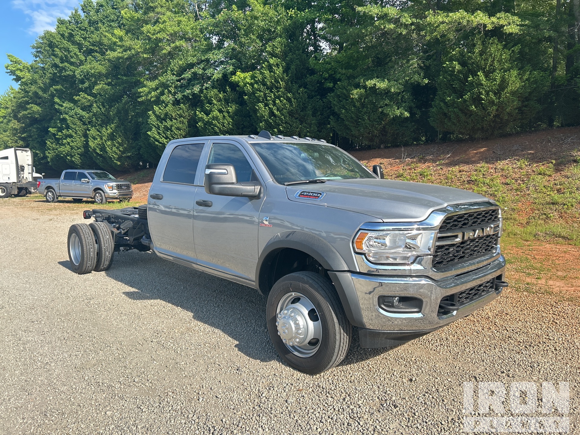 General Appearance with Image, coin avant droit