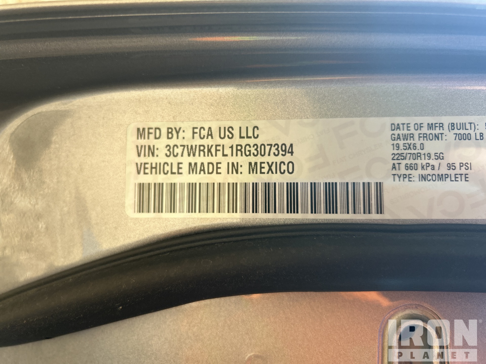 General Appearance with Numéro de série/Numéro d'identification du véhicule automobile