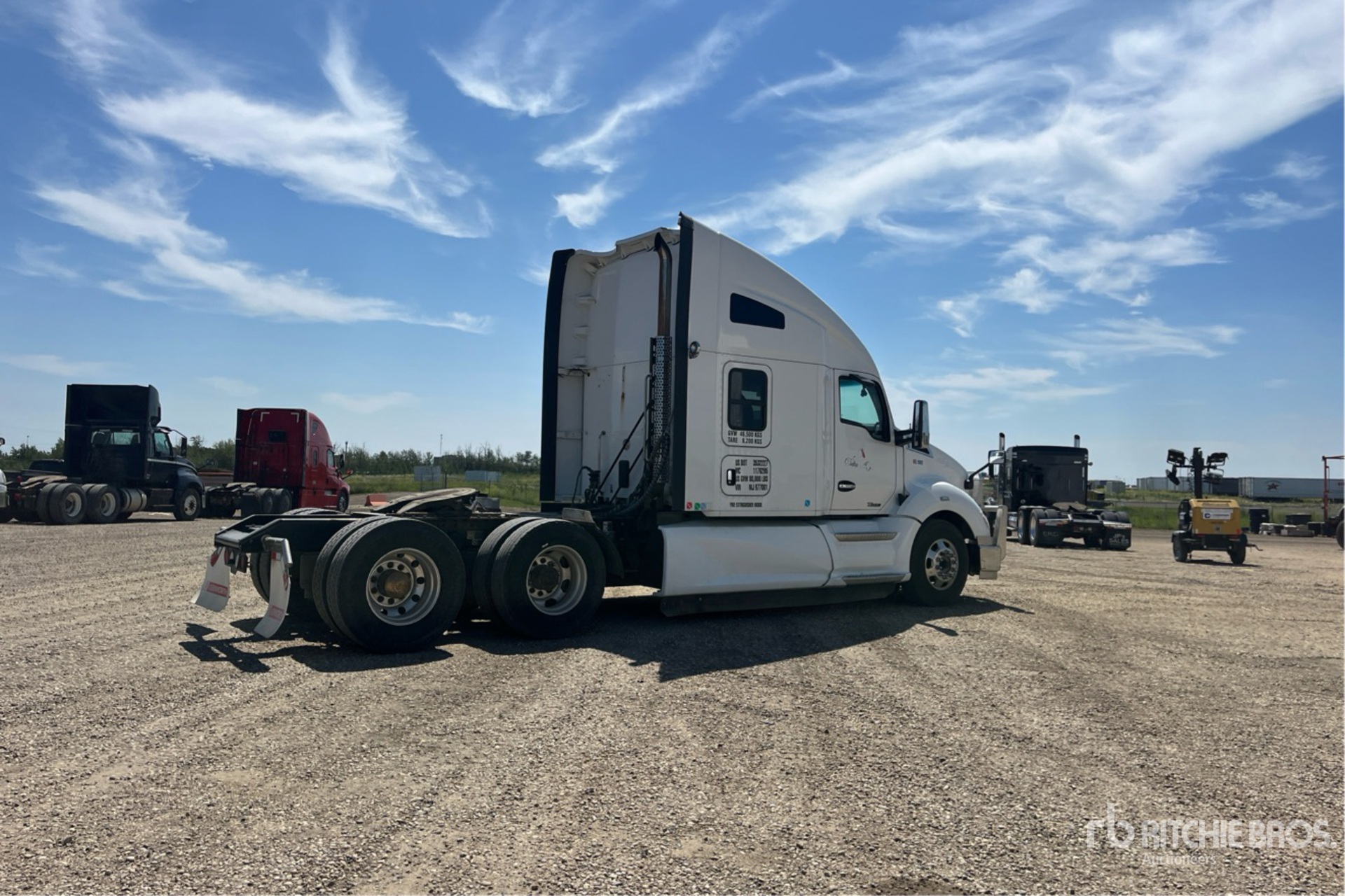 General Appearance with Picture, Right Rear Corner