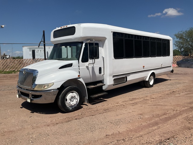 2014 International PC505 34-Seat Bus 2014 International PC505 34-Seat Bus