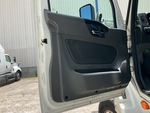 MN314512 - 2021 International LT625: Cab Doors