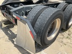 MN314512 - 2021 International LT625: Right Rear Drive Tires