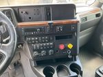 MN314512 - 2021 International LT625: Dash Components