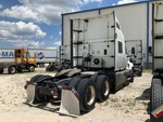 MN314512 - 2021 International LT625: Picture, Right Rear Corner