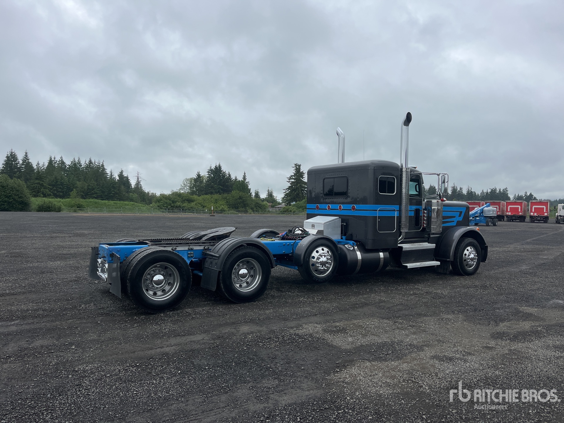 General Appearance with Imagen: esquina trasera derecha