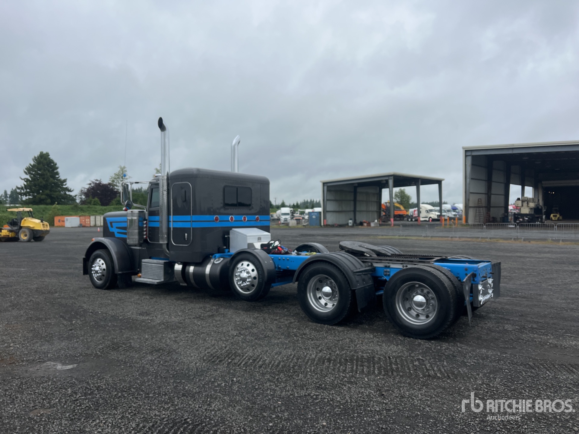 General Appearance with Imagen: esquina trasera izquierda