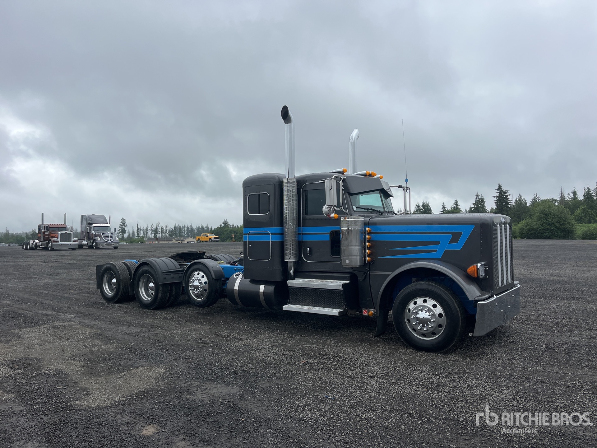 General Appearance with Imagen: esquina delantera derecha