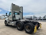 LN406159 - 2020 International LT625: Picture, Left Rear Corner