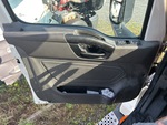 MN266698 - 2021 International LT625: Cab Doors
