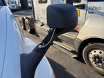 MN075966 - 2021 International LT625: Mirrors