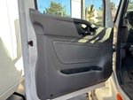 MN377424 - 2021 International LT625: Cab Doors