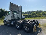 MN266086 - 2021 International LT625: Picture, Left Rear Corner