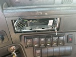 MN266086 - 2021 International LT625: Control Station # 4