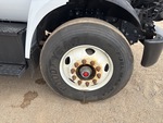Underbody with Right Steer Tire