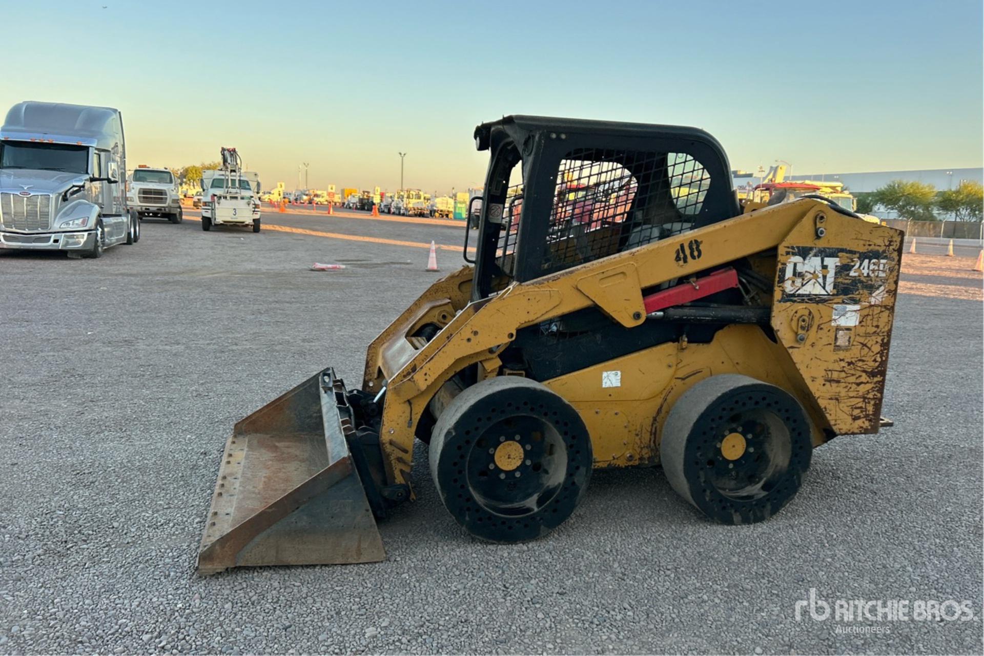 General Appearance with Image, coin avant gauche