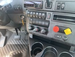 KN729984 - 2019 International LT625: Brake Control