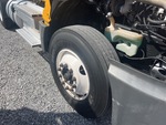 KN729984 - 2019 International LT625: Right Steer Tire