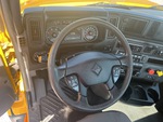 KN729984 - 2019 International LT625: Steering Control