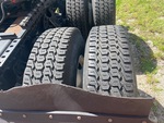 KN729984 - 2019 International LT625: Left Front Drive Tires