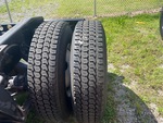 KN729984 - 2019 International LT625: Left Rear Drive Tires