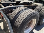 KN243059 - 2019 International LT625: Right Rear Drive Tires