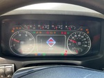 KN243059 - 2019 International LT625: Warning Lights