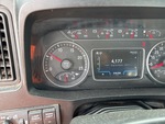 LN165742 - 2020 International LT625: Oil Pressure