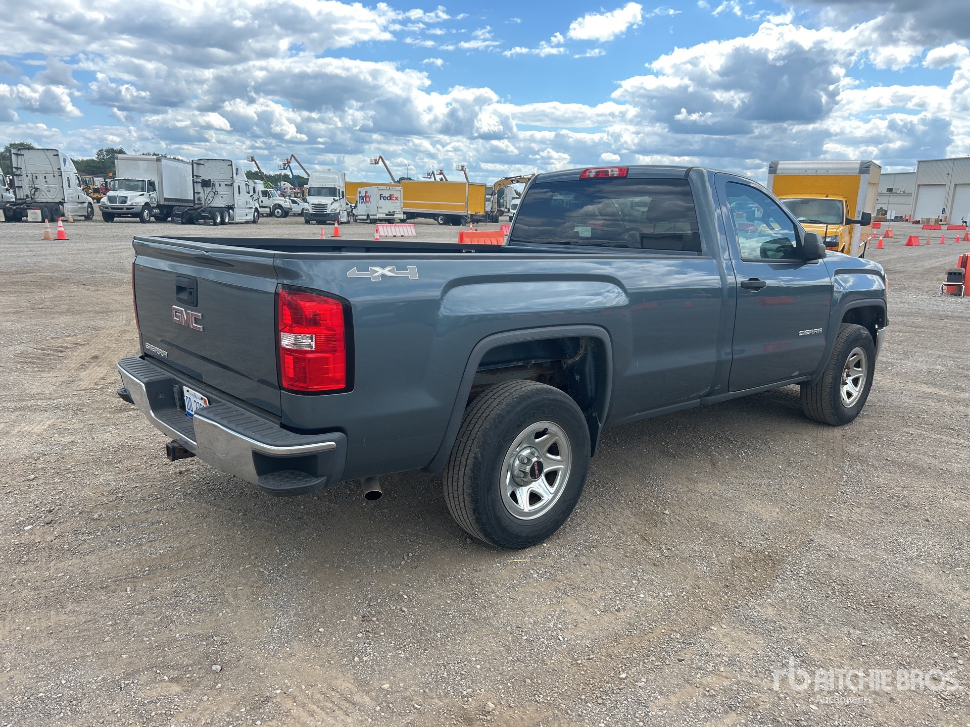 General Appearance with Picture, Right Rear Corner