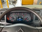 KN242767 - 2019 International LT625: Gauges