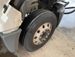 KN242767 - 2019 International LT625: Right Steer Tire