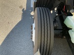 KN728933 - 2019 International LT625: Right Steer Tire