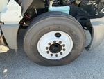 KN728933 - 2019 International LT625: Wheel Condition