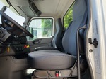 KN728933 - 2019 International LT625: Seats/Armrests