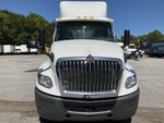 KN728933 - 2019 International LT625: Exterior Lights