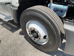 KL579141 - 2019 International LT625: Right Steer Tire