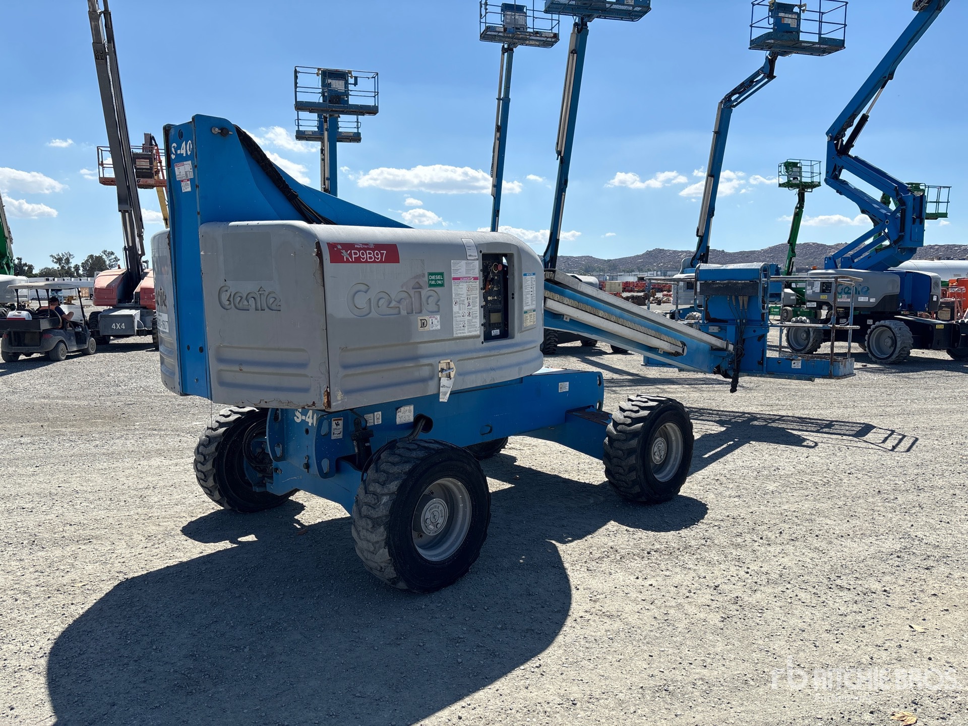 ELEVADOR TELESCóPICO 2016 GENIE 4WD S40