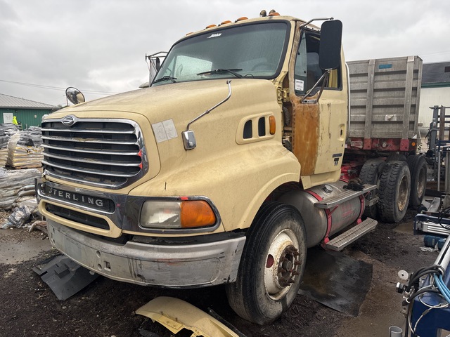 2007 Sterling AT9500 6x4 T/A Day Cab Truck Tractor (Inoperable)