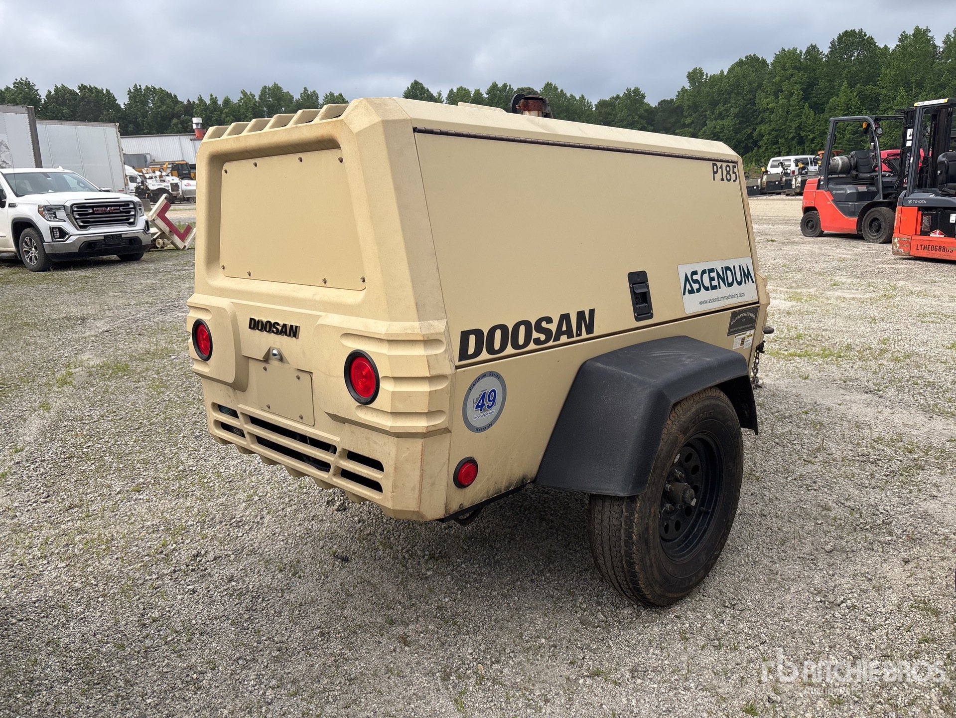 General Appearance with Imagen: esquina trasera derecha