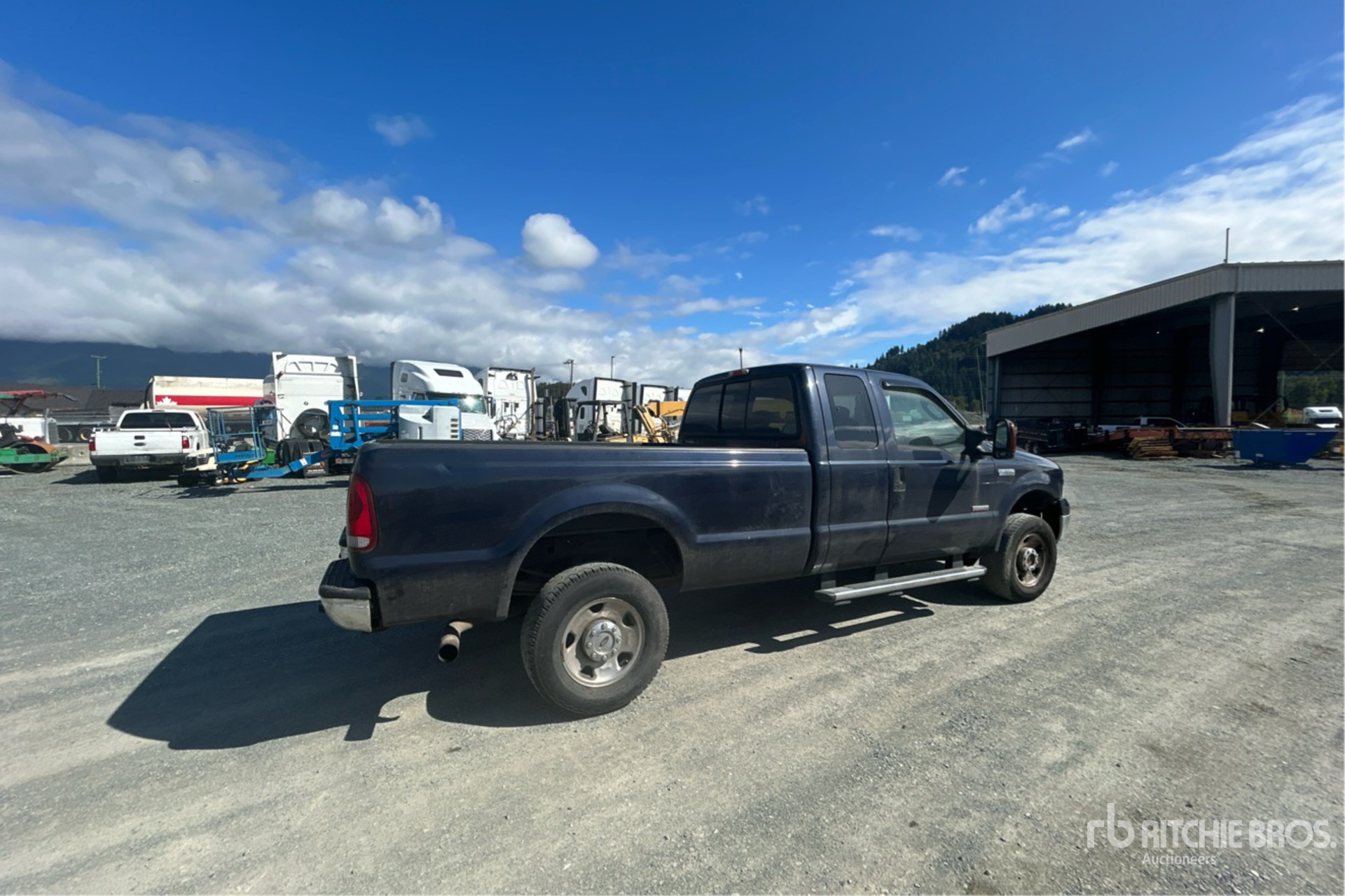 General Appearance with Picture, Right Rear Corner